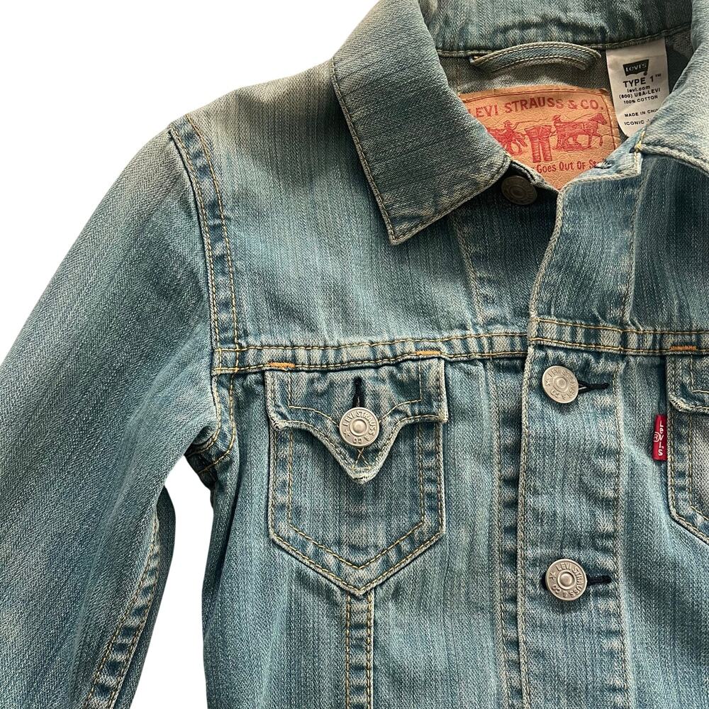 Vintage Levi’s 2004 Women’s 100% Cotton Jean Jacket SZ SM Type 1 Blue Fade - Picture 8 of 15